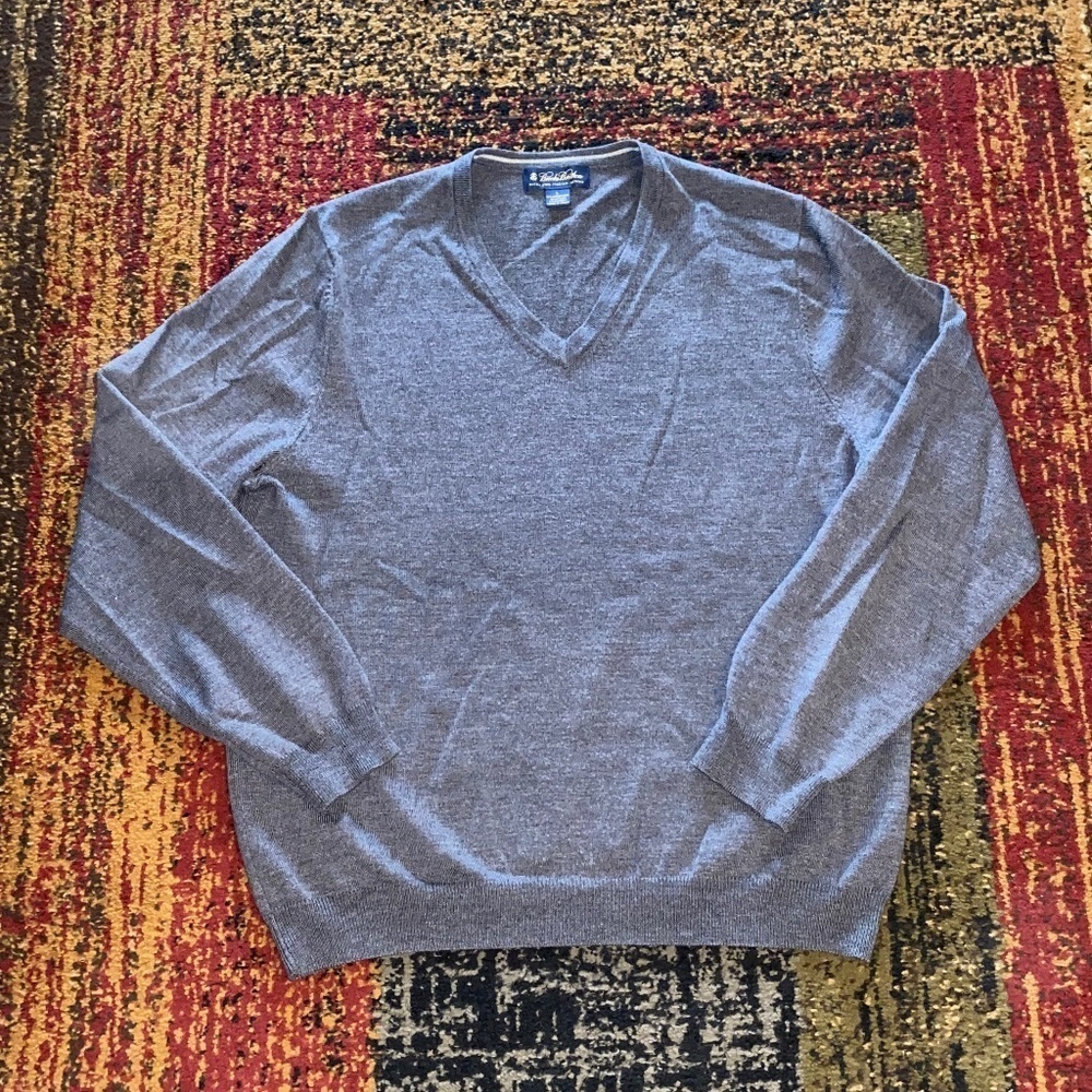 Brooks brothers size large 88% merino wool sweater